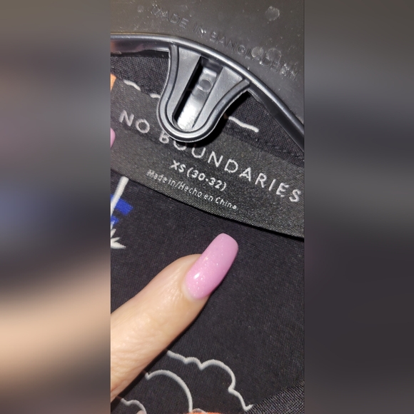 Men's XS (30-32) Tropical button down Shirt. Worn once LIKE NEW - Picture 4 of 5